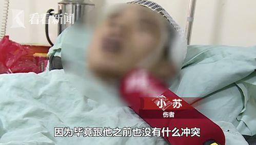 国产老板喝酒视频,一场酒桌上的真实写照